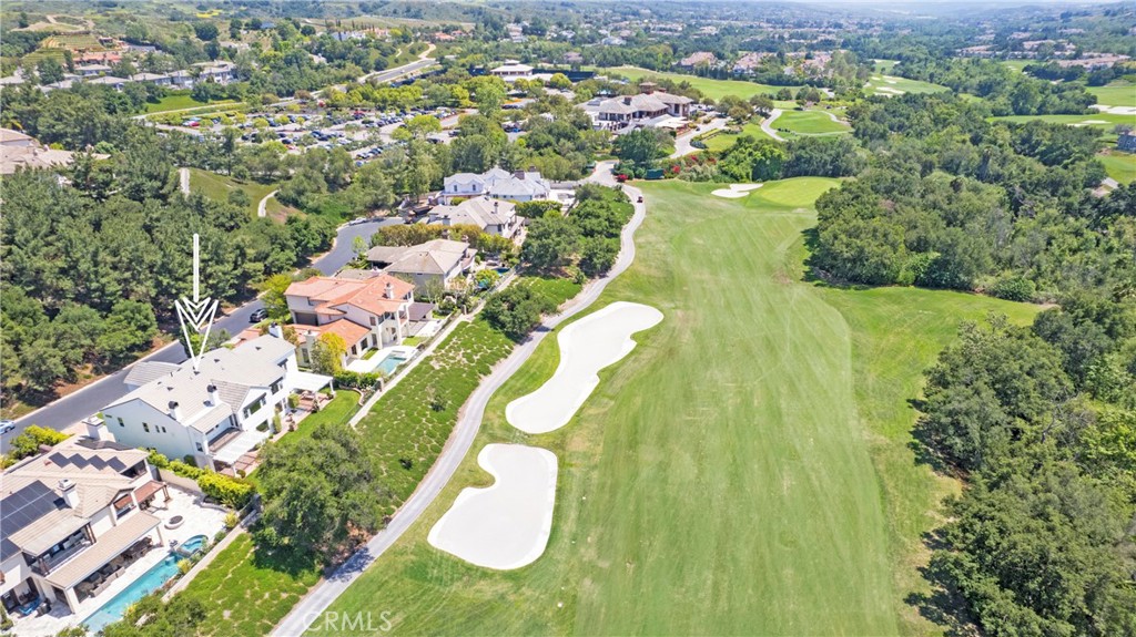 15 Canada Oaks Property Photo 3