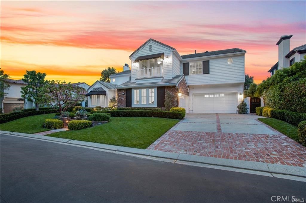 15 Canada Oaks Property Photo 3