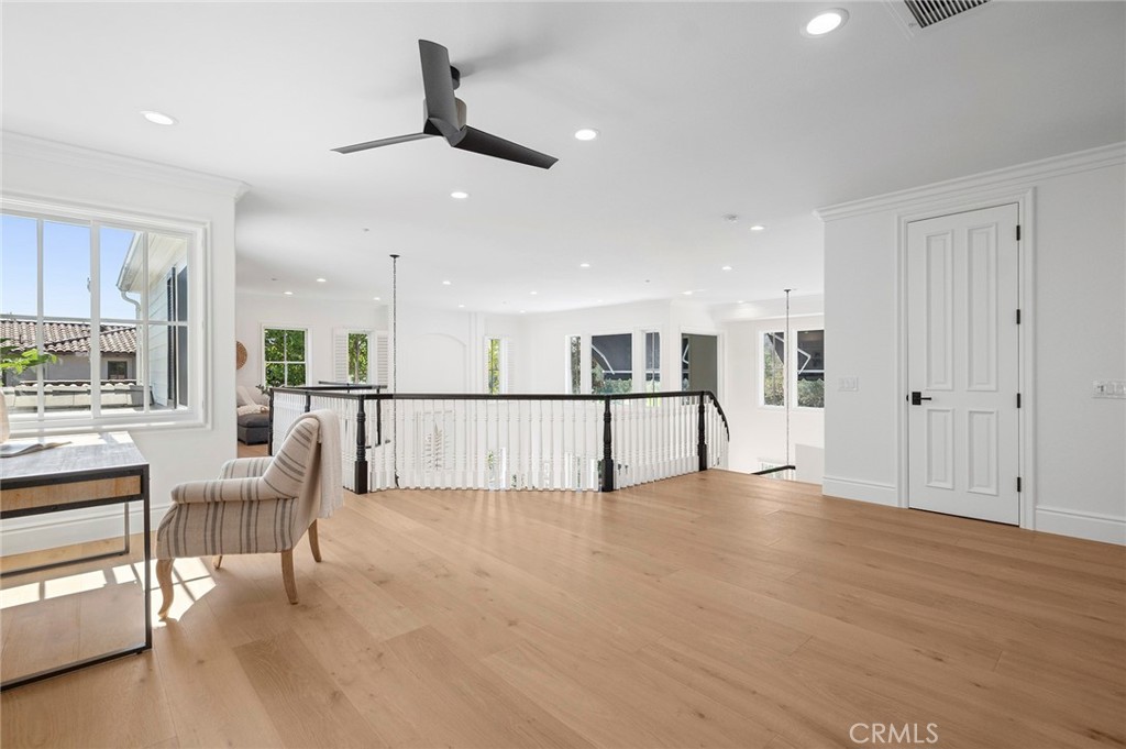 15 Canada Oaks Property Photo 28