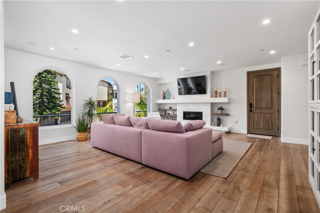 407 Avenida Santa Barbara A Property Photo 6