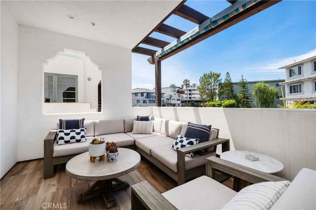 407 Avenida Santa Barbara A Property Photo 15