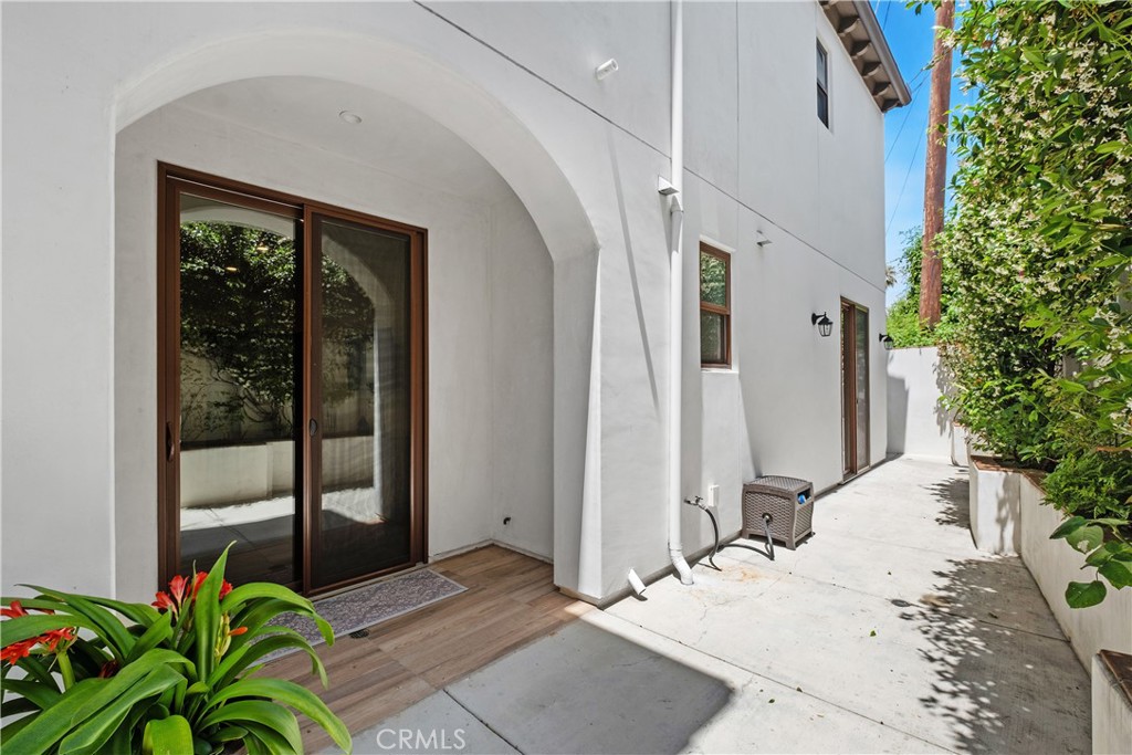 407 Avenida Santa Barbara A Property Photo 29
