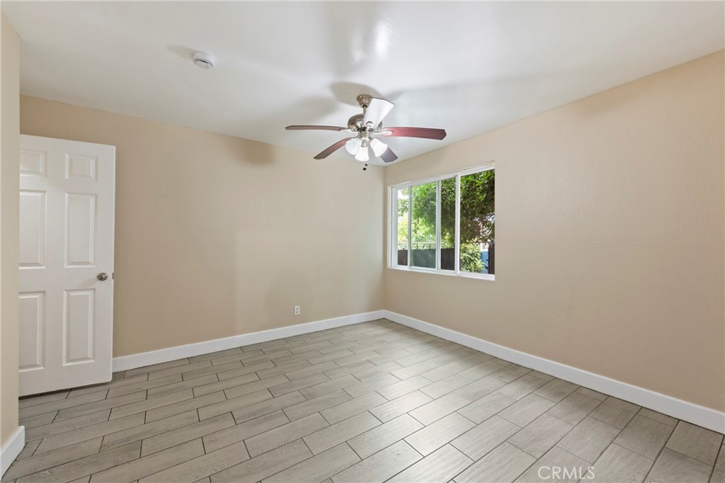 8818 Prince Property Photo 18
