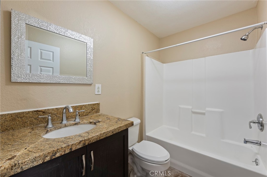 8818 Prince Property Photo 20
