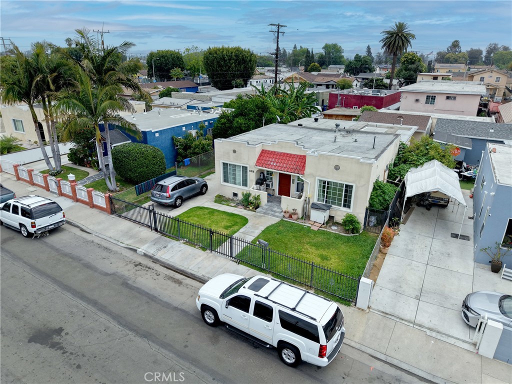 8818 Prince Property Photo 25