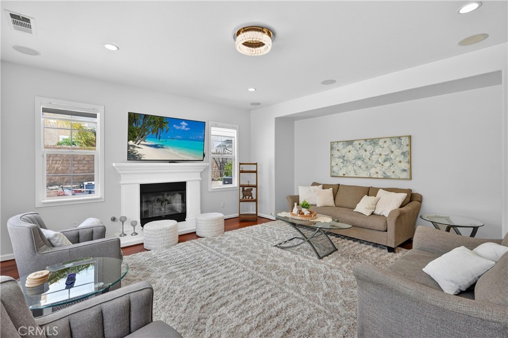 2883 Wolfson Circle Property Photo 10