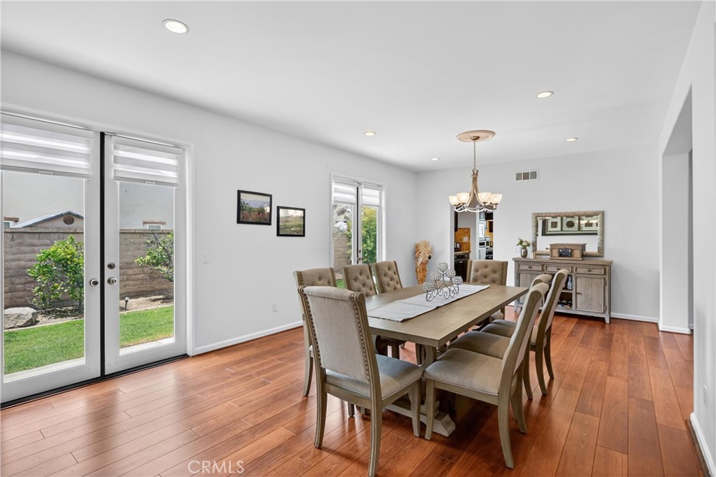 2883 Wolfson Circle Property Photo 12