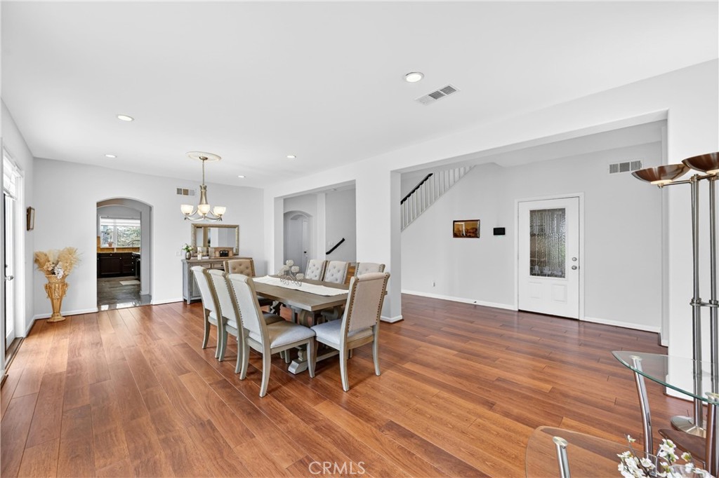 2883 Wolfson Circle Property Photo 14