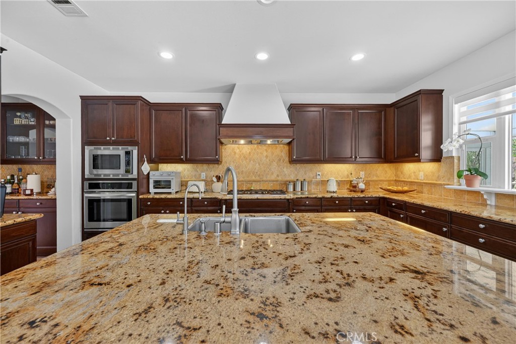 2883 Wolfson Circle Property Photo 22
