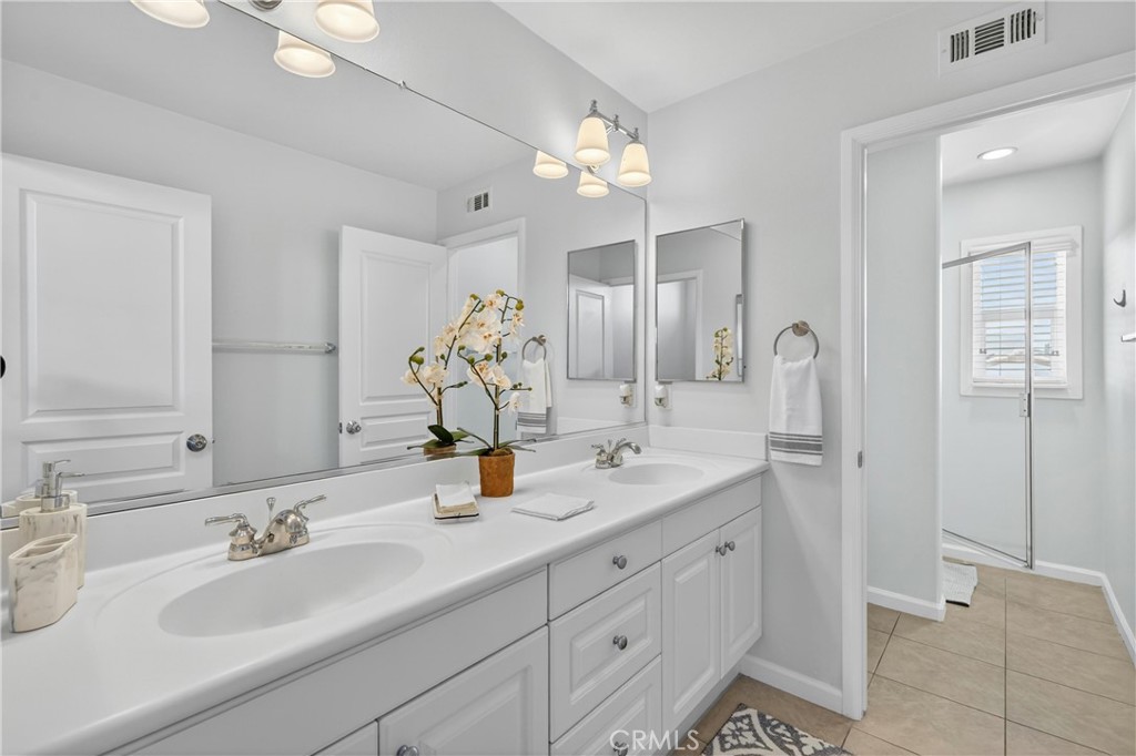 2883 Wolfson Circle Property Photo 34