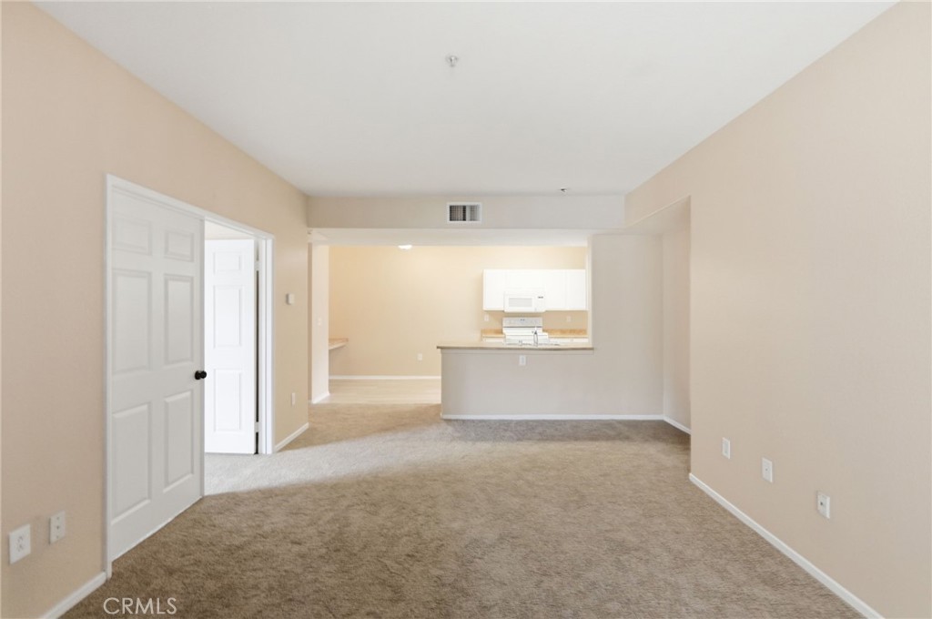 24909 Madison 2324 Property Photo 11