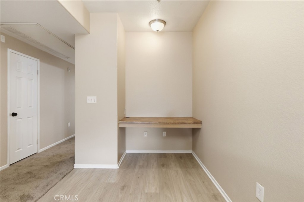 24909 Madison 2324 Property Photo 12