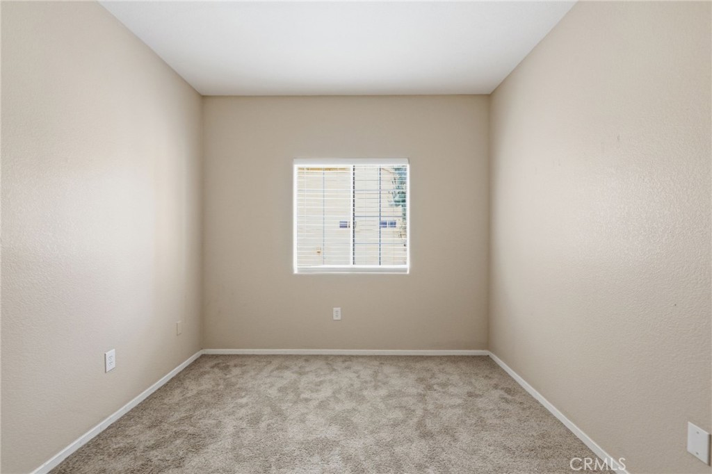24909 Madison 2324 Property Photo 17