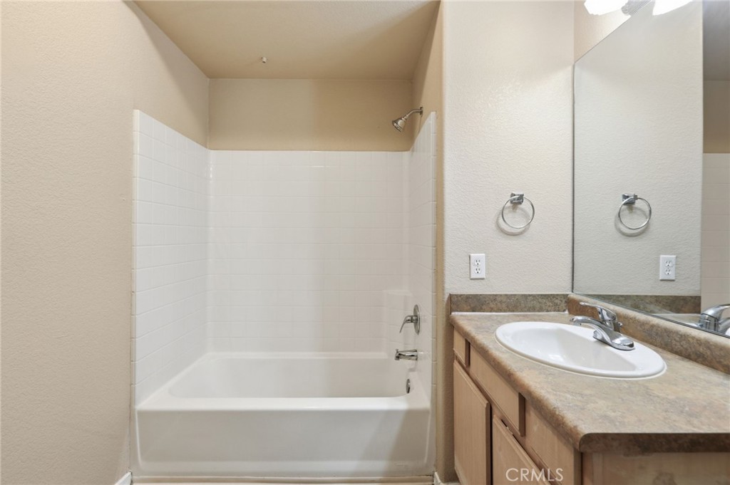 24909 Madison 2324 Property Photo 29