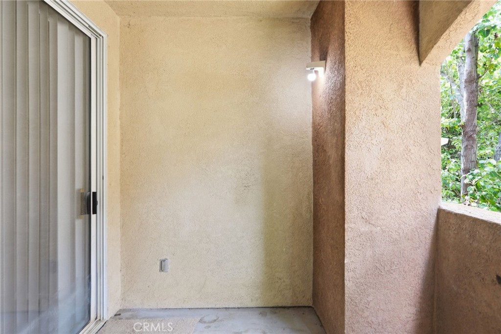 24909 Madison 2324 Property Photo 36