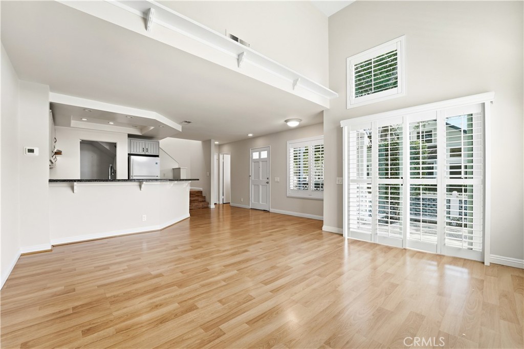 51 Greenmoor Property Photo 6