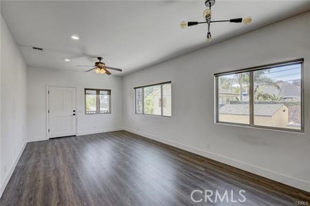 1581 Tustin Avenue Property Photo 9