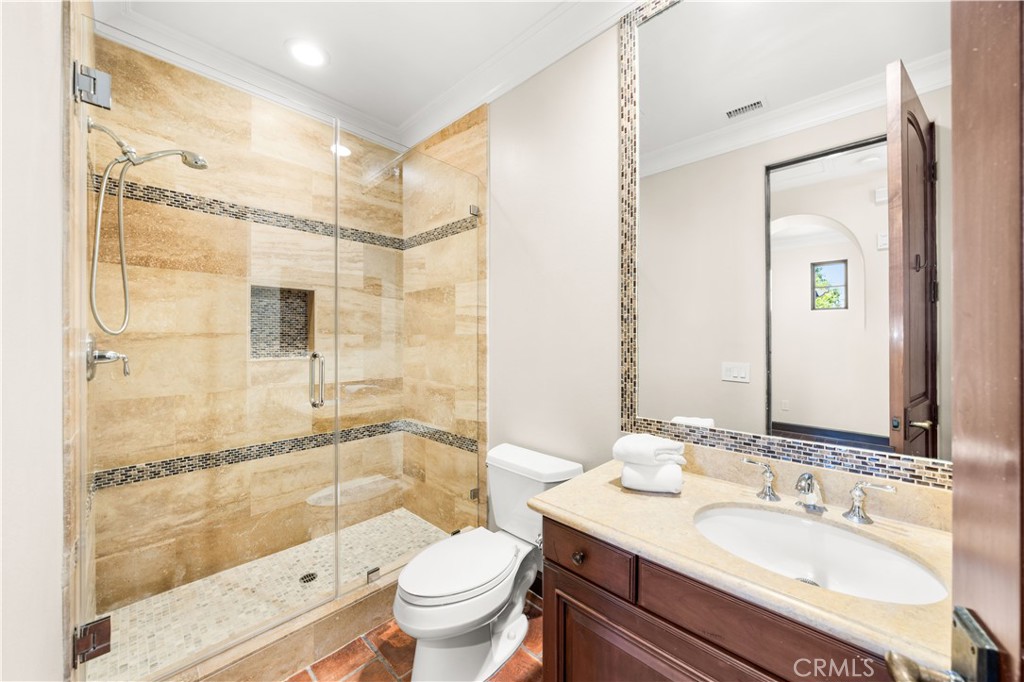 27 Vernal Property Photo 52