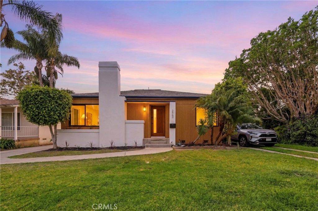 2563 S Bentley Property Photo 1
