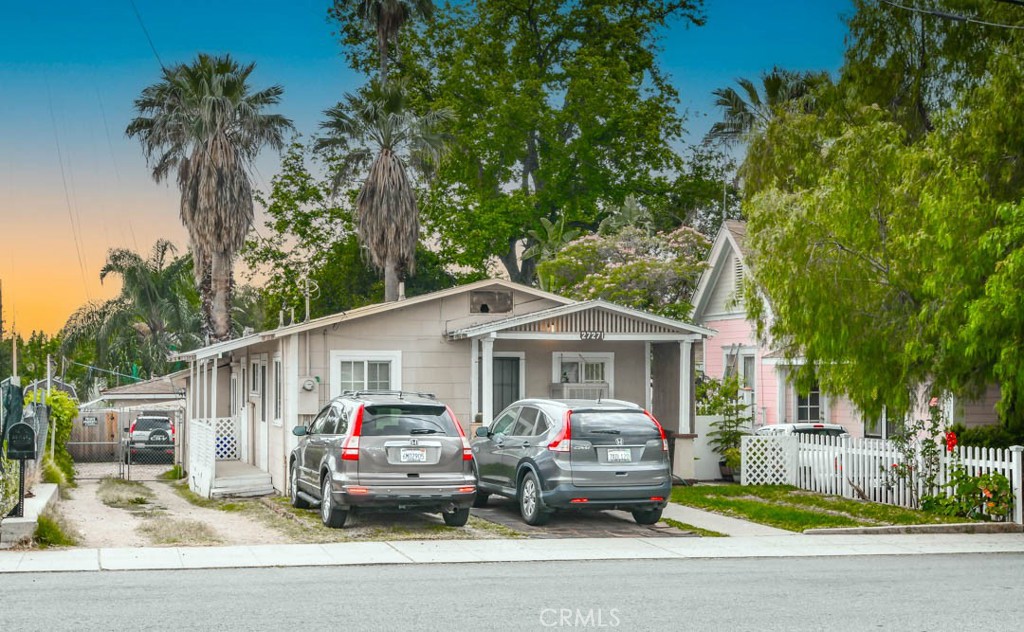 27271 Pacific St Property Photo 2