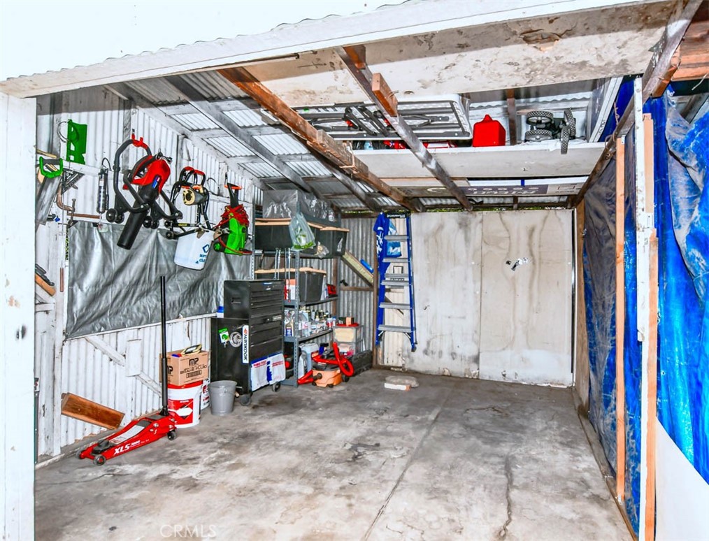 27271 Pacific St Property Photo 6