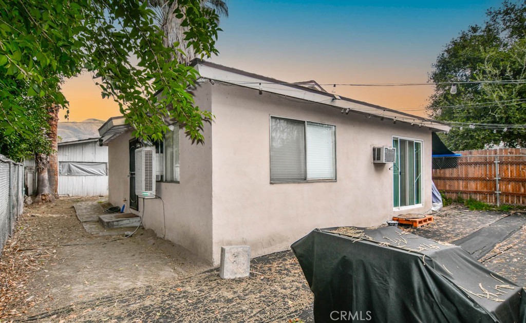 27271 Pacific St Property Photo 9