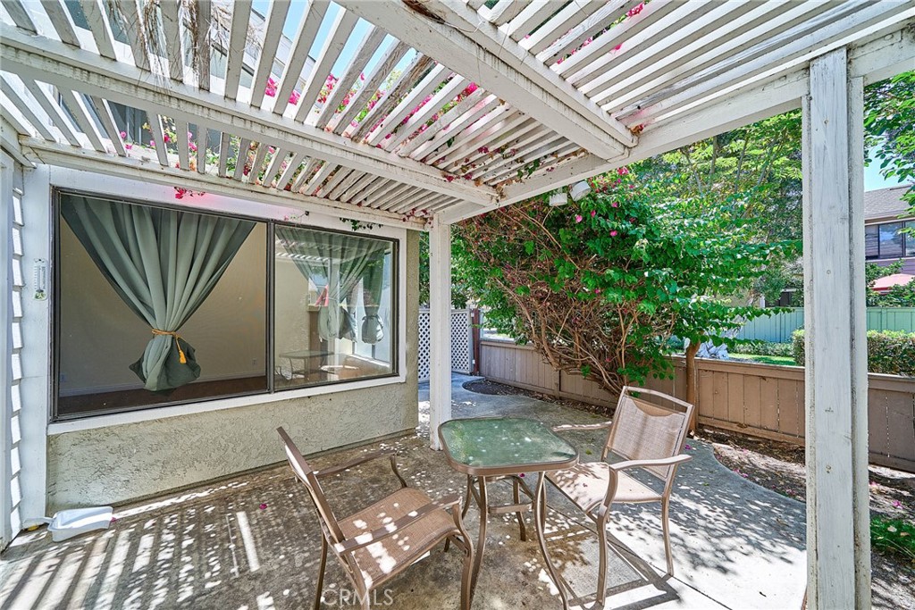 380 Deerfield Property Photo 18