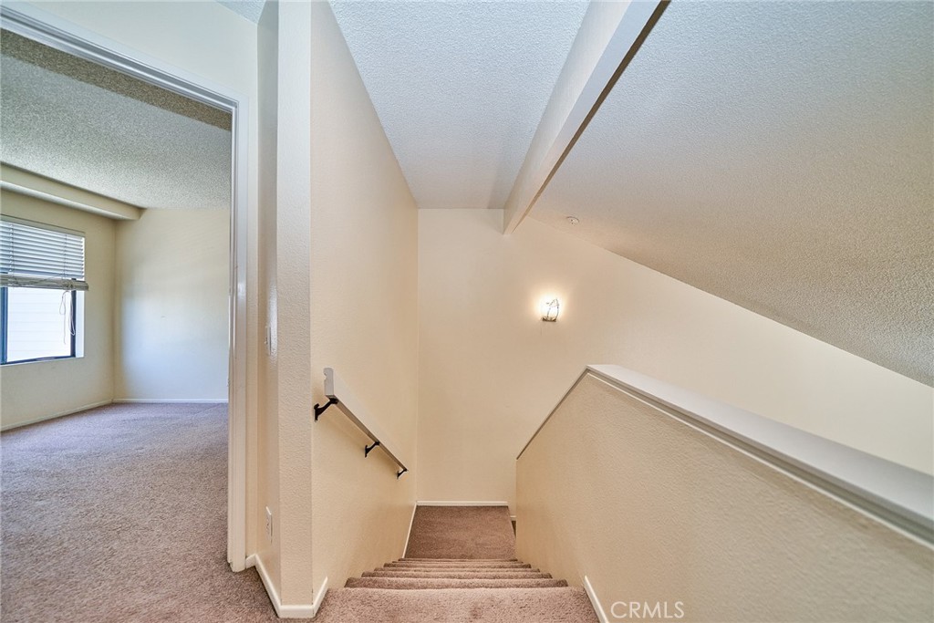 380 Deerfield Property Photo 19