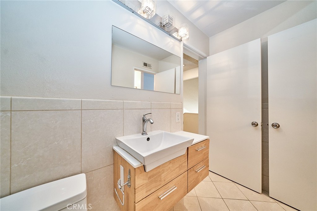 380 Deerfield Property Photo 21