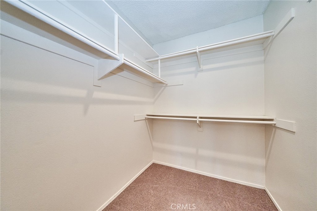 380 Deerfield Property Photo 23