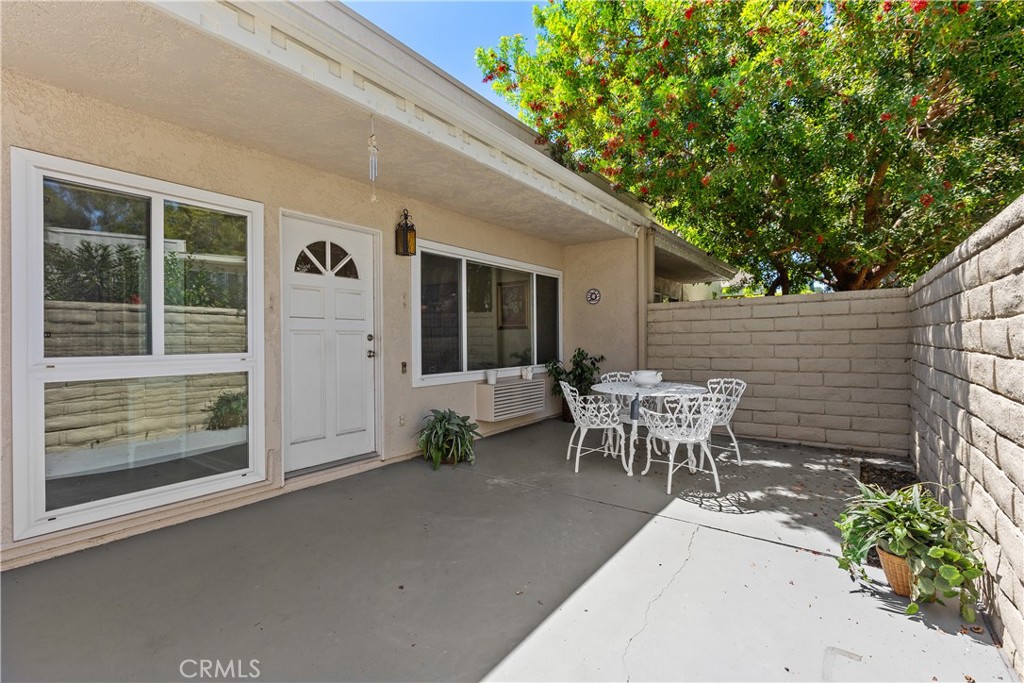 2234 Via Puerta C Property Photo 13