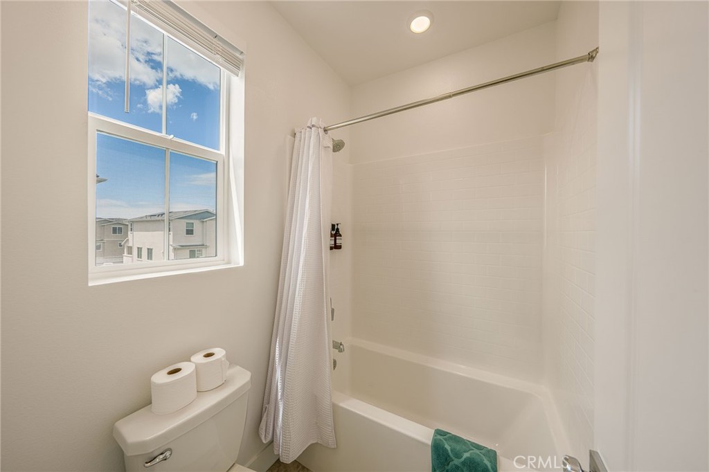 1291 Windmill Property Photo 12