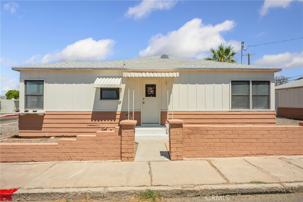 1719 Wasington Street Property Photo 3