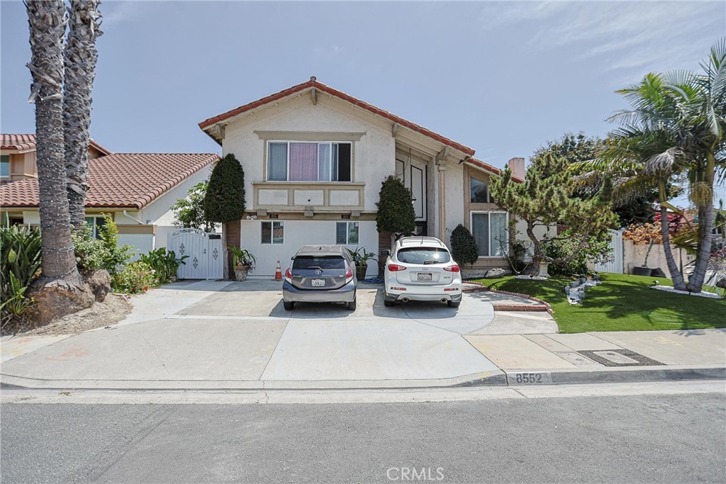 8552 Bermuda Property Photo 2