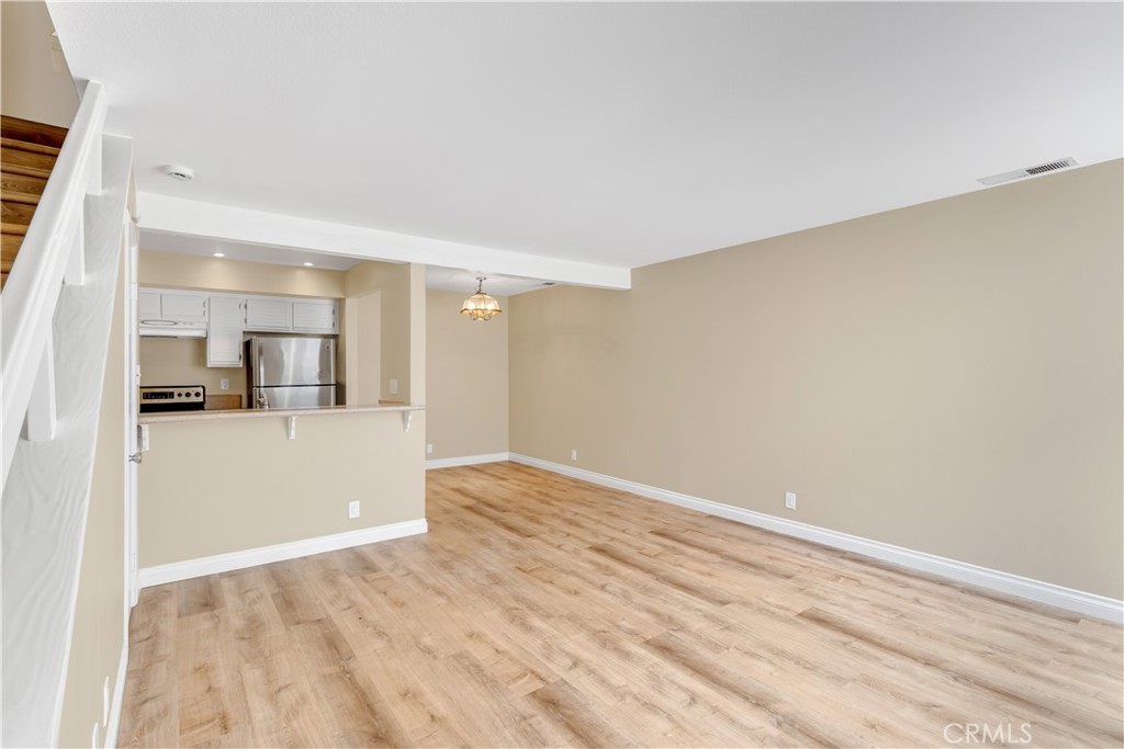25761 Le Parc 72 Property Photo 17