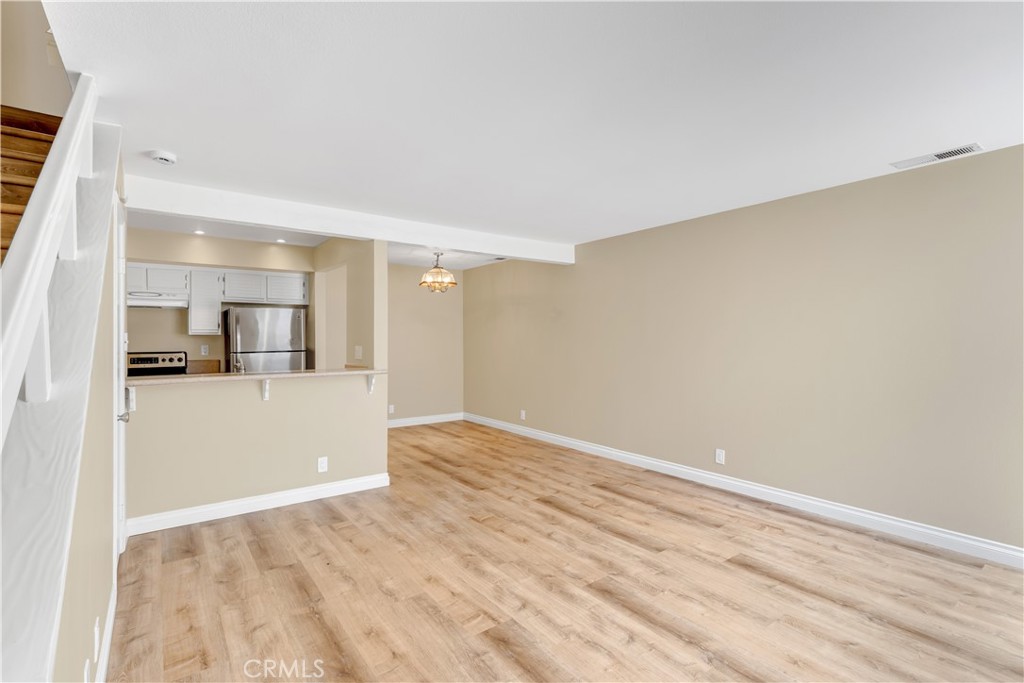 25761 Le Parc 72 Property Photo 18
