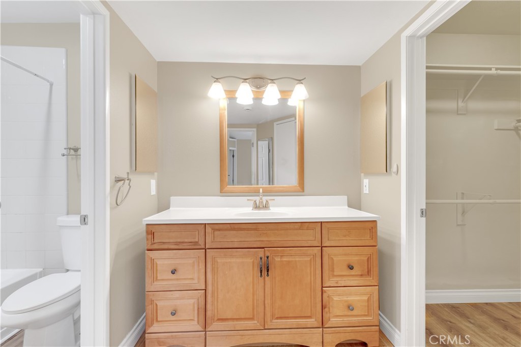 25761 Le Parc 72 Property Photo 26