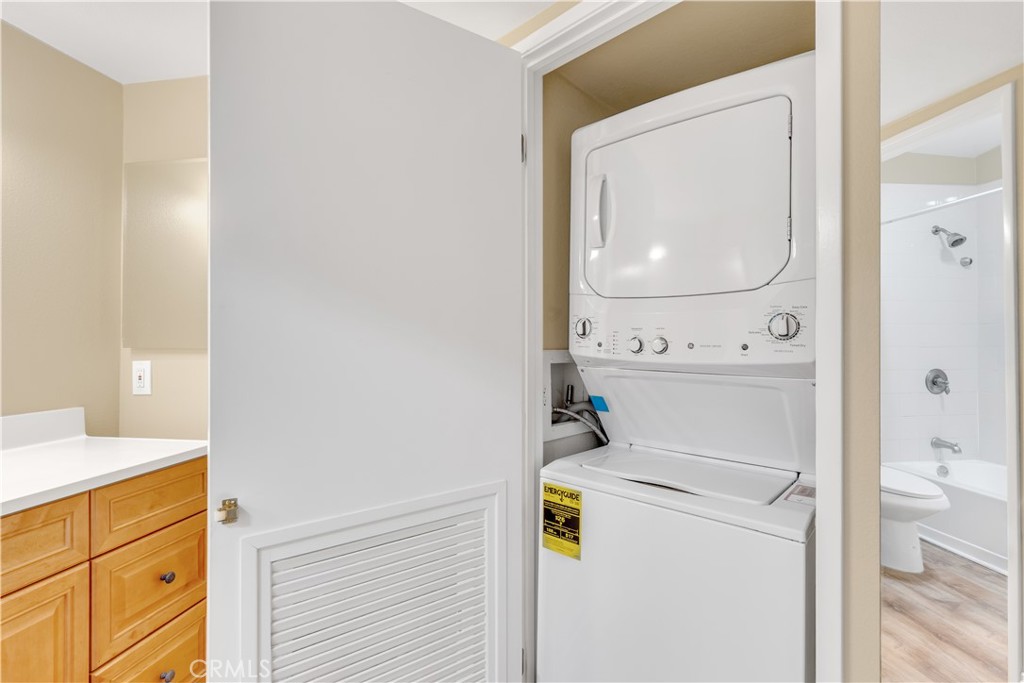 25761 Le Parc 72 Property Photo 30