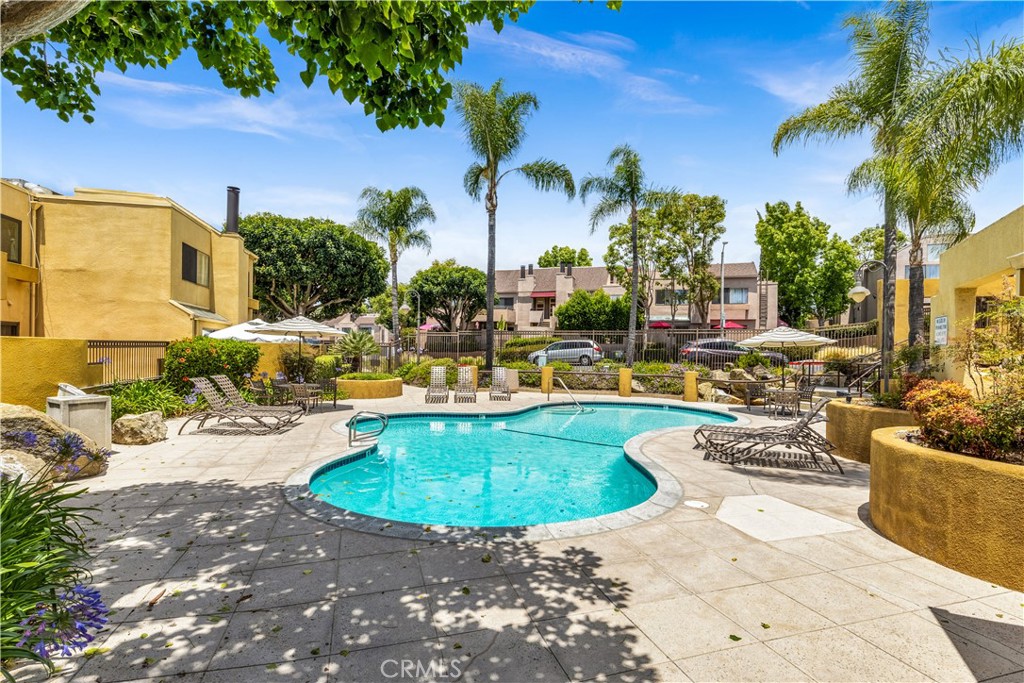 25761 Le Parc 72 Property Photo 33