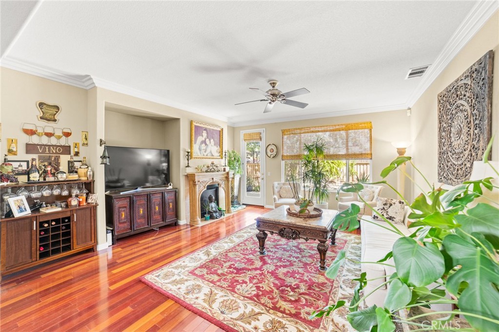 27080 Sapphire Property Photo 5