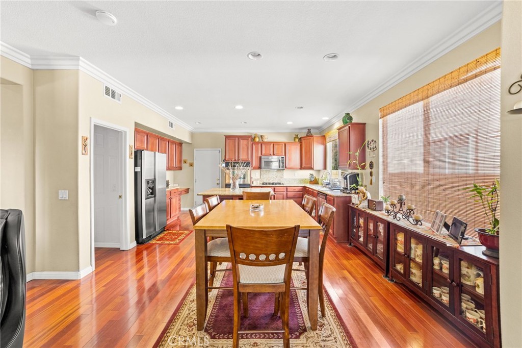 27080 Sapphire Property Photo 7