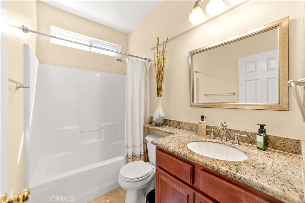 27080 Sapphire Property Photo 18