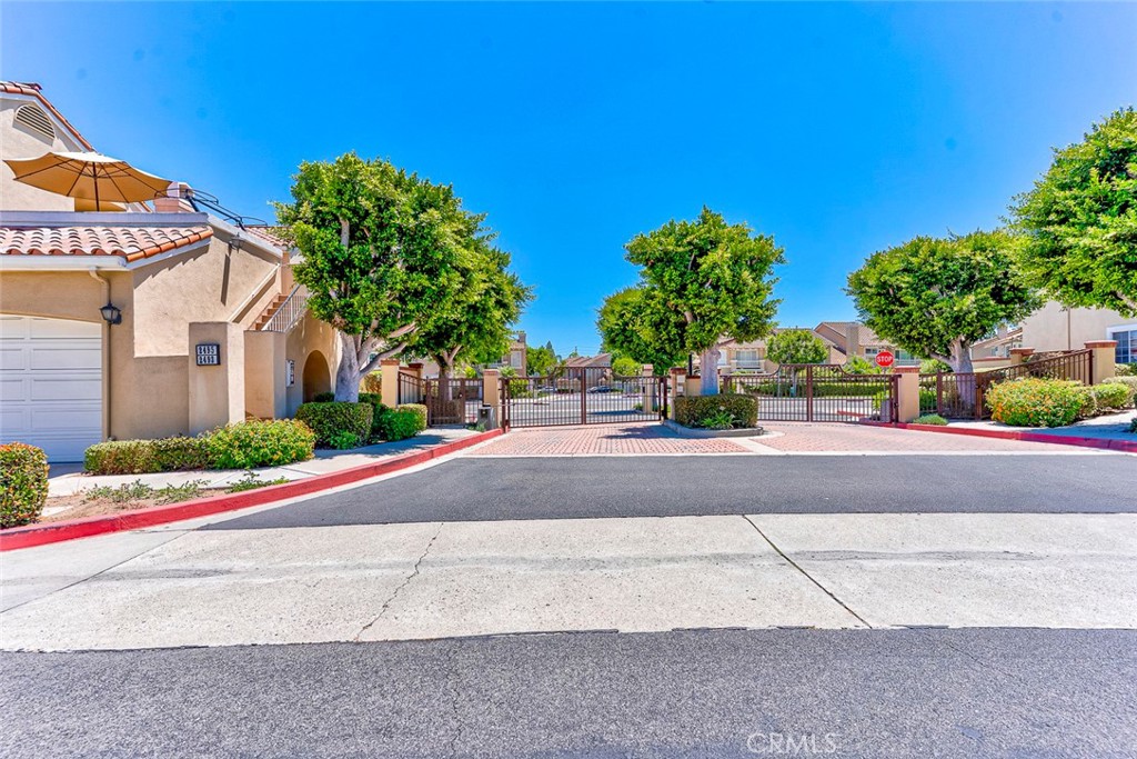 2495 Paseo Circulo Property Photo 1
