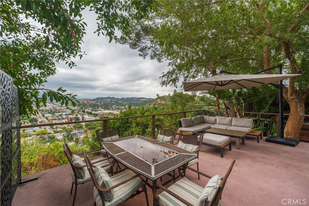 526 Crane Property Photo 18