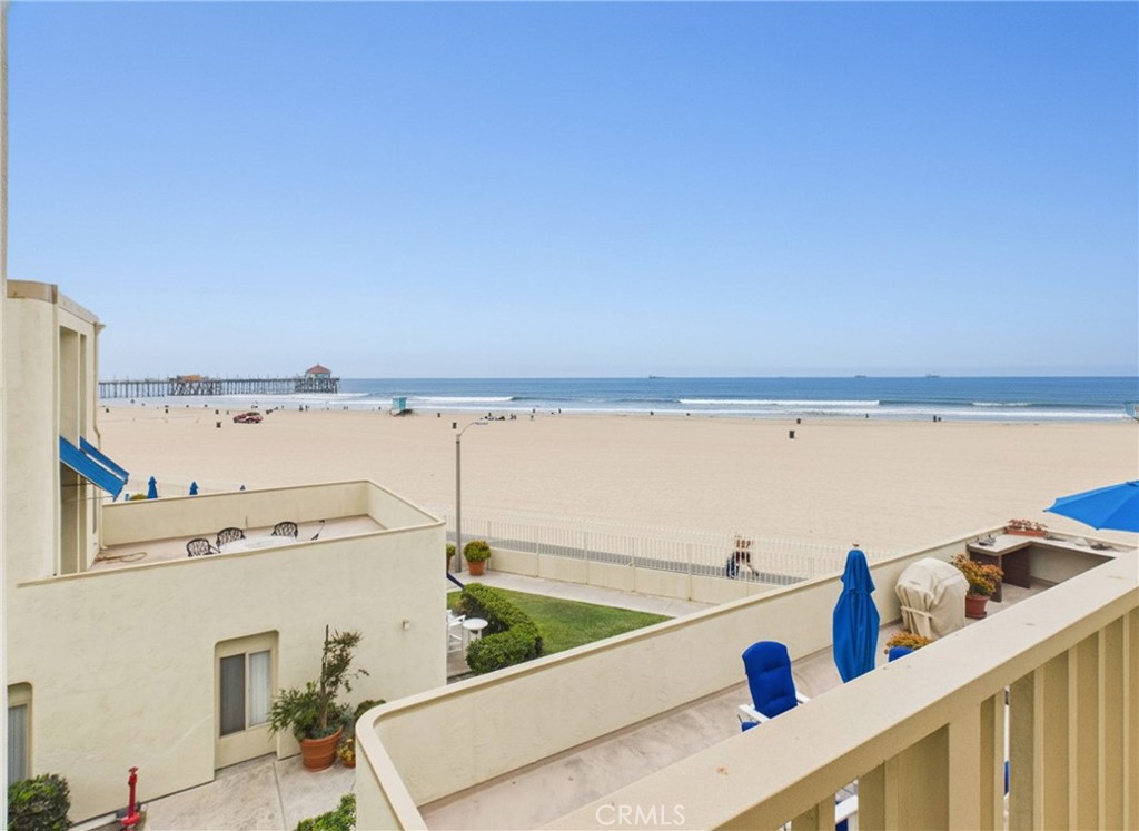711 Pacific Coast Highway 325 Property Photo 1