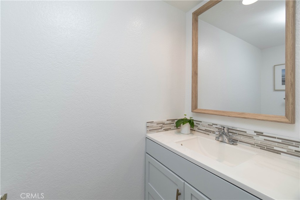 26701 Quail Creek 287 Property Photo 10