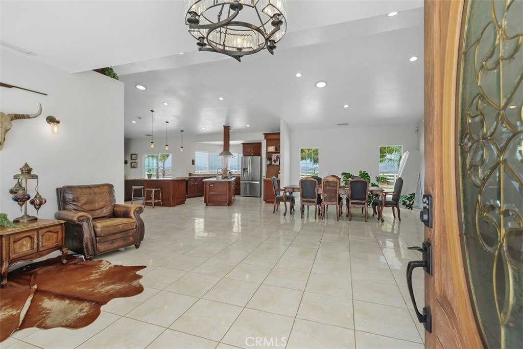 32910 Daily Property Photo 9