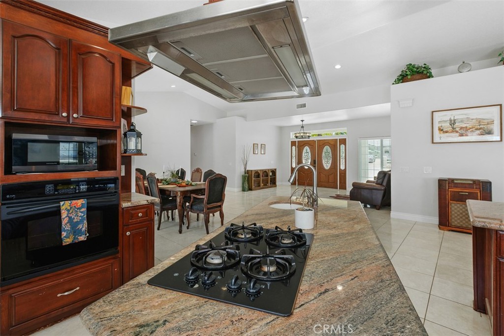 32910 Daily Property Photo 14