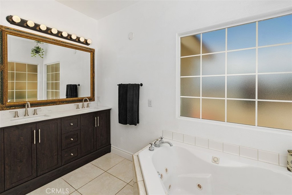 32910 Daily Property Photo 26