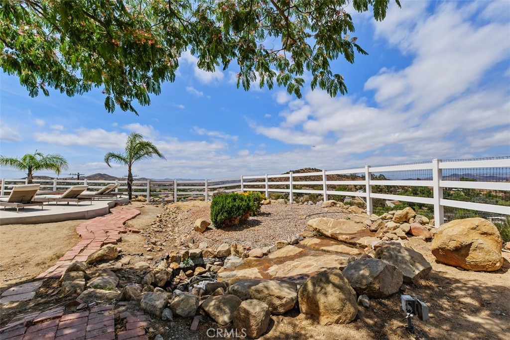 32910 Daily Property Photo 34